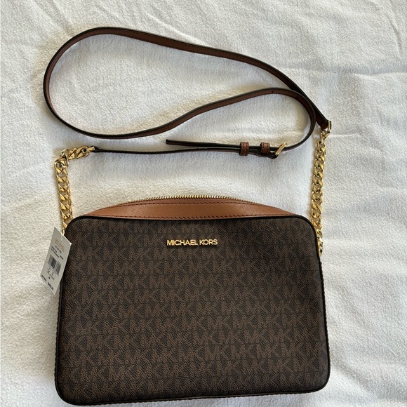 Michael Michael Kors Jet Set Purse - Picture 1 of 7